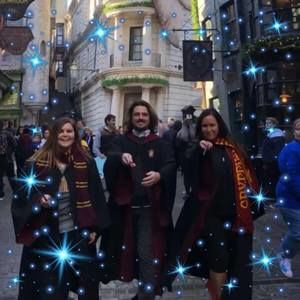 Meet your Posher, Barrett